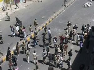 Армія взяла під контроль центр Манами Армія взяла під контроль центр Манами