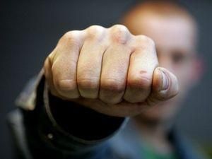 За бійку у Римі заарештовано вболівальників донецького "Шахтаря" За бійку у Римі заарештовано вболівальників донецького "Шахтаря"