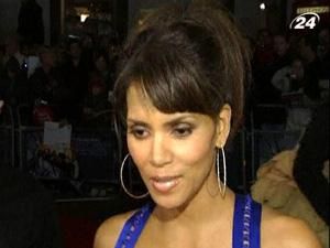 Екс-бойфренд Хеллі Беррі відмовився від претензій на доньку Екс-бойфренд Хеллі Беррі відмовився від претензій на доньку