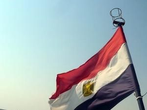 У Єгипті заарештували трьох міністрів уряду Мубарака У Єгипті заарештували трьох міністрів уряду Мубарака