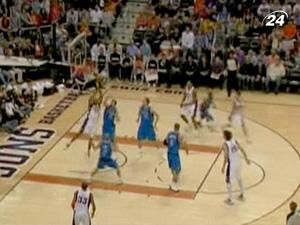 "Фінікс" зазнав 27 поразки у сезоні "Фінікс" зазнав 27 поразки у сезоні