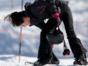 Меган Фокс встала на сноуборд (ФОТО) Меган Фокс встала на сноуборд (ФОТО)
