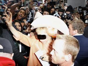 Леді Гага: Батьки повинні говорити із дітьми про секс Леді Гага: Батьки повинні говорити із дітьми про секс