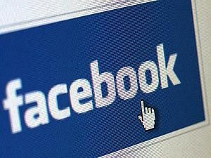 Facebook ввела нові статуси для геїв і лесбіянок Facebook ввела нові статуси для геїв і лесбіянок