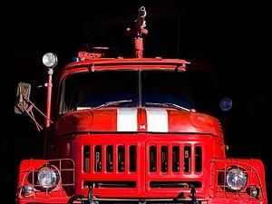 У Донецьку горіли суд, міліція і прокуратура У Донецьку горіли суд, міліція і прокуратура