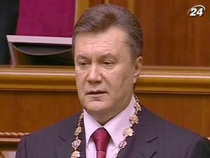 Експерти: Законопроекти Президента посилюють його владу Експерти: Законопроекти Президента посилюють його владу