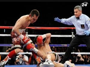 Ноніто Донейр розібрався із Фернандо Монтіелем за два раунди Ноніто Донейр розібрався із Фернандо Монтіелем за два раунди