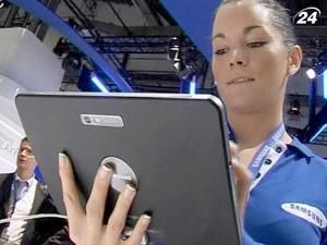 На виставці у Барселоні третину експонатів склали планшетні комп'ютери На виставці у Барселоні третину експонатів склали планшетні комп'ютери