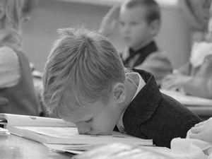 В Криму хочуть зробити тримовне навчання в школах В Криму хочуть зробити тримовне навчання в школах