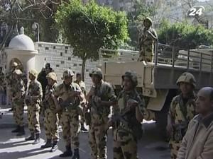 ЗМІ: 3 тисячі українських лікарів працюють "під дулами автоматів" ЗМІ: 3 тисячі українських лікарів працюють "під дулами автоматів"