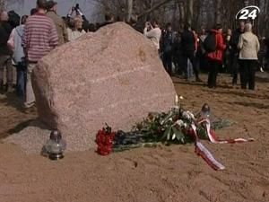 Глава МЗС Польщі вважає, що в катастрофі під Смоленськом винні пілоти Глава МЗС Польщі вважає, що в катастрофі під Смоленськом винні пілоти