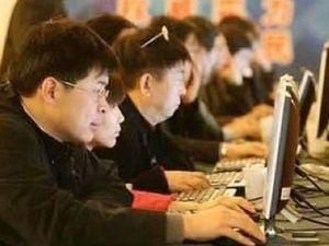 Китаєць помер за комп’ютером Китаєць помер за комп’ютером