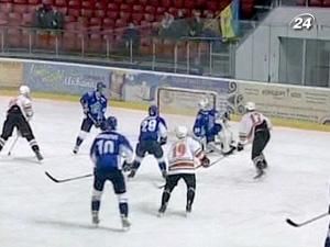 "Сокіл" вдома не зміг переграти "Шахтар" "Сокіл" вдома не зміг переграти "Шахтар"