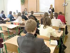 Опозиційні депутати стали на захист української мови Опозиційні депутати стали на захист української мови