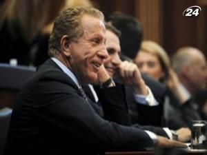 Албанський мільярдер Беджет Паколлі став новим Президентом Косово Албанський мільярдер Беджет Паколлі став новим Президентом Косово