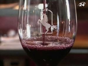 Ресторани Лондона знижують ціни на дорогі вина Ресторани Лондона знижують ціни на дорогі вина