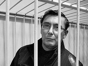 Луценко: Ющенко віддав нас на "фарш" Януковичу Луценко: Ющенко віддав нас на "фарш" Януковичу