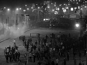 Єгипет: Протестуючі підпалили будівлю міністерства внутрішніх справ в Каїрі Єгипет: Протестуючі підпалили будівлю міністерства внутрішніх справ в Каїрі