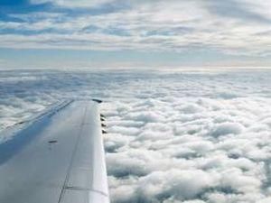 В літаку до України летять 163 пасажири В літаку до України летять 163 пасажири