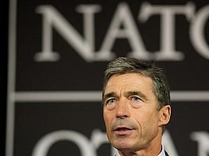 НАТО не втручатиметься у ситуацію в Лівії НАТО не втручатиметься у ситуацію в Лівії