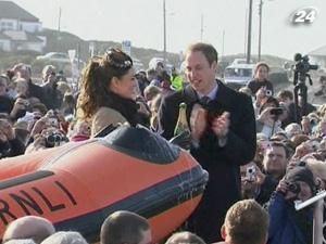 Принц Вільям і Кейт Міддлтон взяли участь у благодійній акції Принц Вільям і Кейт Міддлтон взяли участь у благодійній акції