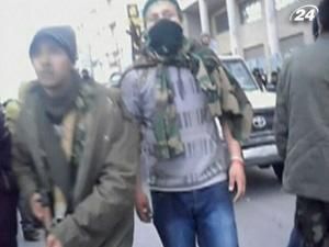 Син Каддафі перейшов на бік опозиції Син Каддафі перейшов на бік опозиції