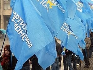 На Майдані зібрались 3,5 тисячі людей На Майдані зібрались 3,5 тисячі людей