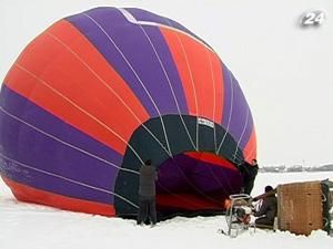 У Кам’янці-Подільському вкотре змагалися джипери і повітроплавці У Кам’янці-Подільському вкотре змагалися джипери і повітроплавці