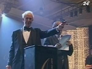 В Гавані на аукціоні продали коробку сигар за 450 тисяч євро В Гавані на аукціоні продали коробку сигар за 450 тисяч євро