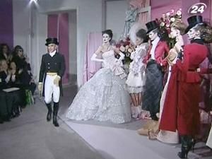 Через напад на єврейську пару, Dior може звільнити Гальяно Через напад на єврейську пару, Dior може звільнити Гальяно