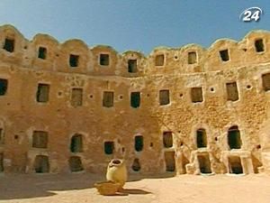 Фортеця берберів - місце-сховище для продовольства та найкоштовніших скарбів