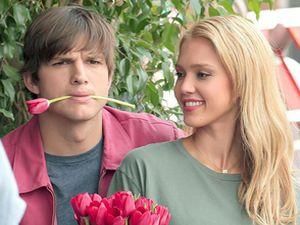 Джессіка Альба виграла "Золоту Малинку" за роль повії Джессіка Альба виграла "Золоту Малинку" за роль повії