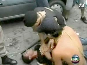 Трагедія на бразильському карнавалі: загинули 16 людей, близько 60 — поранені Трагедія на бразильському карнавалі: загинули 16 людей, близько 60 — поранені