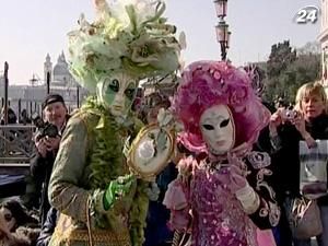 У Венеції розпочався щорічний карнавал