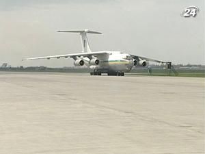 "Антонов" купить 50% російської "ОАК - Цивільні літаки" "Антонов" купить 50% російської "ОАК - Цивільні літаки"