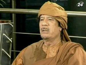 Каддафі: Мій народ зі мною, вони підуть на смерть, захищаючи мене