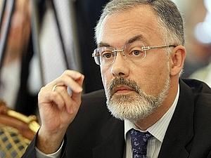 Табачник: За два роки забезпечимо всіх сиріт нетбуками Табачник: За два роки забезпечимо всіх сиріт нетбуками