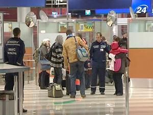 Азаров: Евакуація українців з Лівії ще не закінчилася Азаров: Евакуація українців з Лівії ще не закінчилася