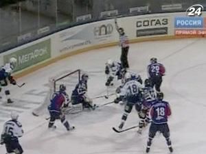 "Металург" вийшов уперед в серії проти "Югри" "Металург" вийшов уперед в серії проти "Югри"