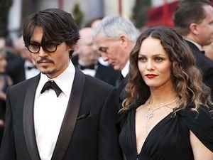 Джонні Депп навесні одружиться на Ванессі Параді Джонні Депп навесні одружиться на Ванессі Параді