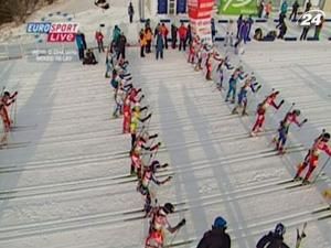 Збірна Норвегії тріумфувала в змішаній естафеті Збірна Норвегії тріумфувала в змішаній естафеті