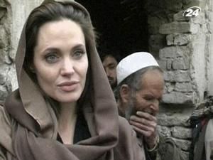 Анджеліна Джолі відвідала Афганістан