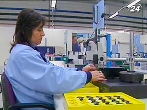 Україна за 2 місяці втратила 3,5 тис. "спрощенців" Україна за 2 місяці втратила 3,5 тис. "спрощенців"