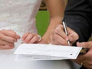 Шлюбні контракти так і не набули популярності в Україні
