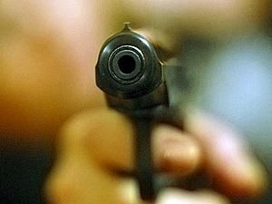 Харків: невідомий стріляв у майора ДАІ Харків: невідомий стріляв у майора ДАІ