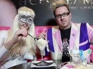 Леді Гага подає до суду Леді Гага подає до суду