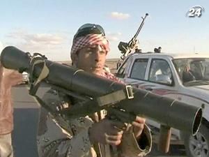 У Лівії не припиняються запеклі сутички між армією та повстанцями У Лівії не припиняються запеклі сутички між армією та повстанцями