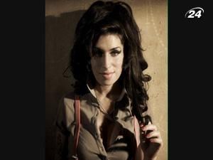 Емі Вайнхаус зізнається, що більше не вживає наркотиків Емі Вайнхаус зізнається, що більше не вживає наркотиків