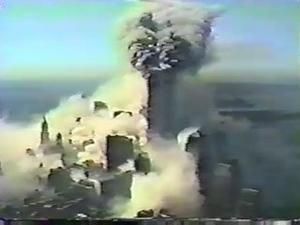 У США опублікували раніше невідоме відео з терактів 11 вересня У США опублікували раніше невідоме відео з терактів 11 вересня