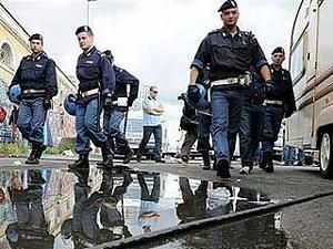 В Італії почали спецоперацію проти наркоторговців В Італії почали спецоперацію проти наркоторговців